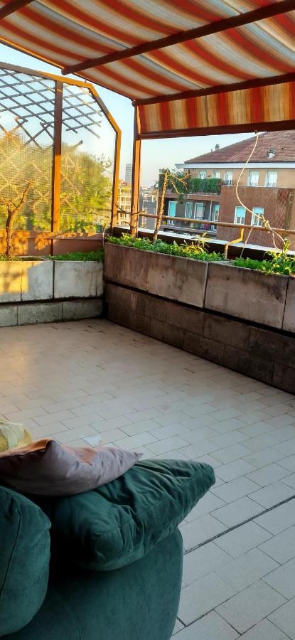 Meraviglioso Super attico con terrazza Milano Esterno foto